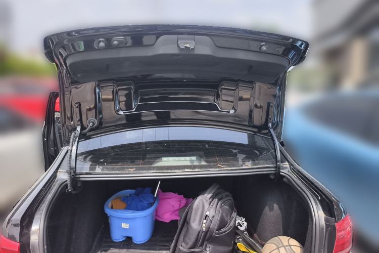 Used Volkswagen Lavida 2017 1.6L Automatic Fashion Edition
