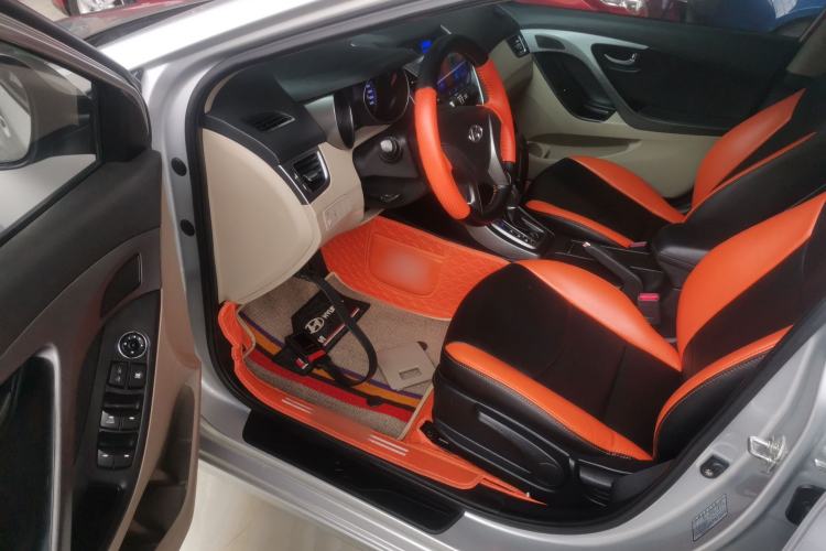 Used Hyundai Elantra (5th Generation / Langdong) 2015 1.6L Automatic Fashion Model