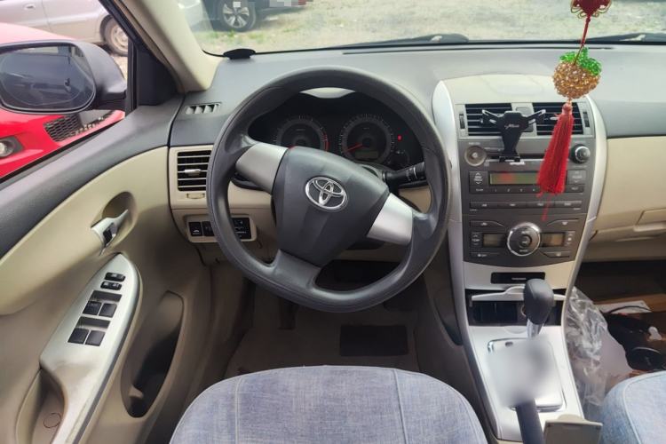 Used Toyota Corolla 2011 1.8L CVT GL-i Steering Wheel