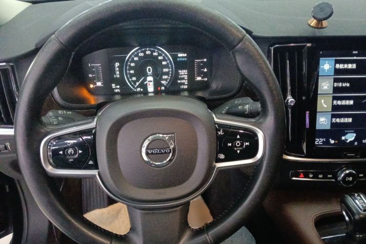 Used Volvo S90 2017 T4 Zhiyuan Edition
