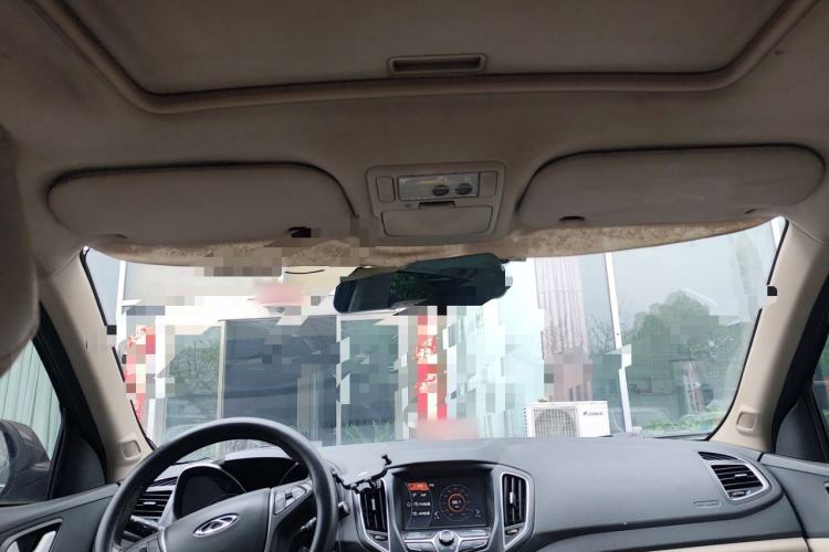 Used Chery Tiggo 5 2014 2.0L Manual - Family Deluxe Edition Headliner