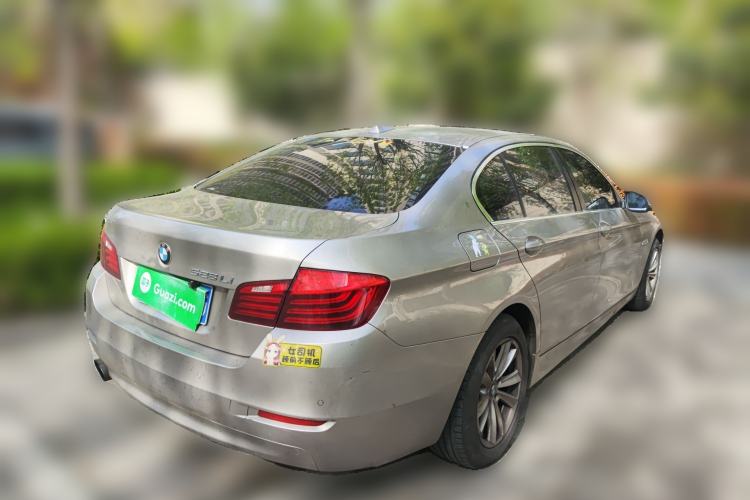 Used BMW 5 Series 2014 520Li Elegant Model Rear Right 45 Deg