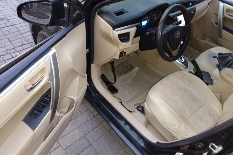 Used Toyota Corolla 2014 1.6L CVT GL Driver Seat