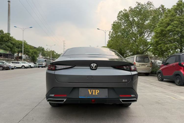 Used CHANGAN Eado 2024 1.5T GDI Automatic Prestige Edition Exterior 4