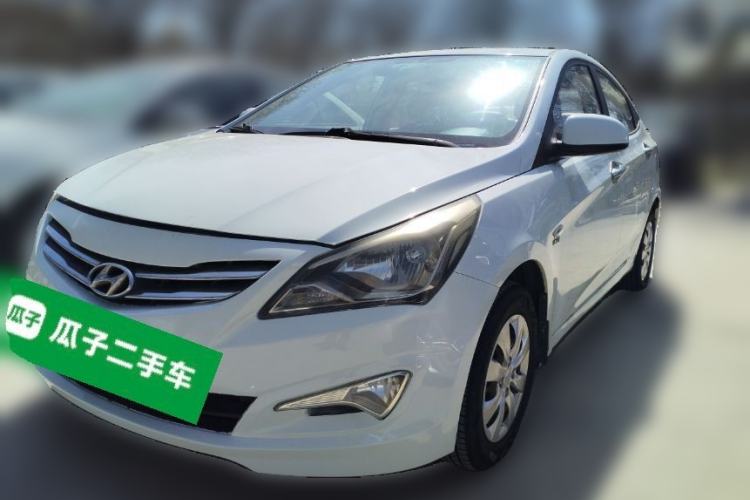 Used Hyundai Verna (older generation) 2014 1.4L Manual Smart GLS Trim