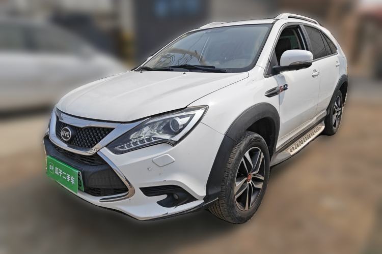 Used BYD Tang New Energy 2015 2.0T Four-Wheel-Drive Flagship Model