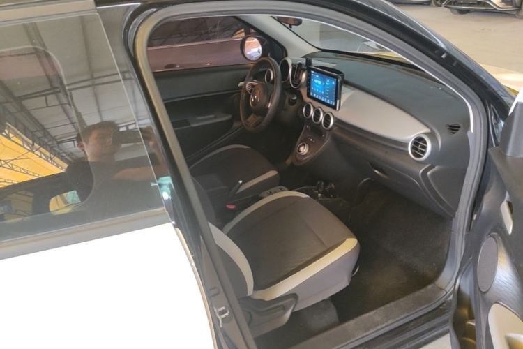 Used ORA Black Cat 2021 301 km Basic Version
