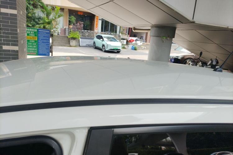 Used Honda Jade 2013 1.8L automatic Comfort version 5 seats