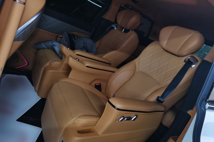 Used Wey Gaoshan 2025 Four-Wheel Drive Alpine 8