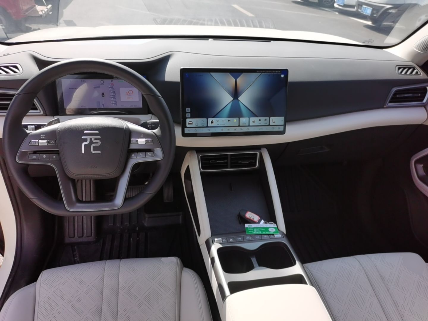 BYD Yuan UP 2025 Intelligent Driving Version 401 KM Dynamic Edition — снимка 12