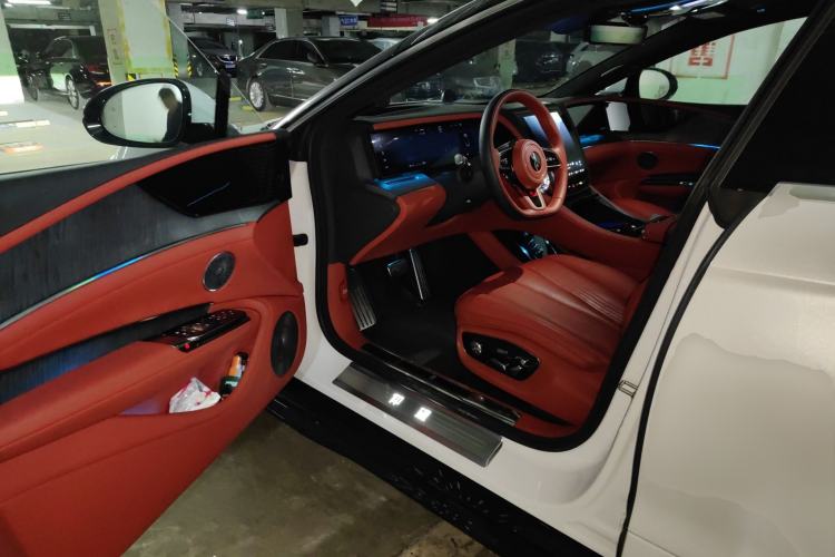 Used Yangwang U7 2025 EV Four-Seat Flagship Edition
