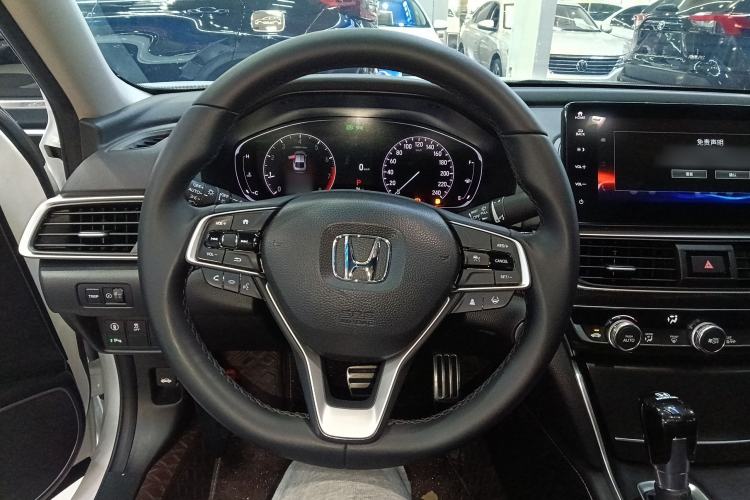 Used Honda Accord 2022 260TURBO Phantom Night · Prestige Edition Steering Wheel