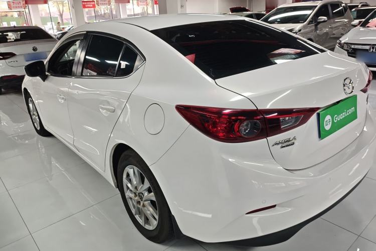 Used Mazda 3 Axela 2017 Sedan 1.5L Automatic Comfort Model Emission Standard China V