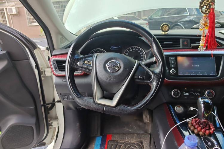 Used Nissan Lannia 2016 1.6L CVT High-Energy Version Steering Wheel