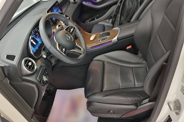 Used Mercedes-Benz GLC 2022 GLC 300 L 4MATIC Dynamic Model