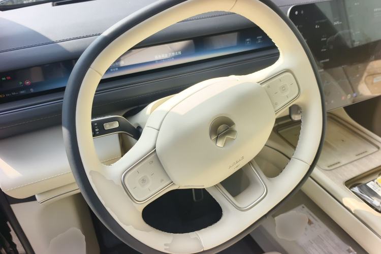Used Nio ES8 2026 Model 6-seat Executive Luxury Edition Steering Wheel