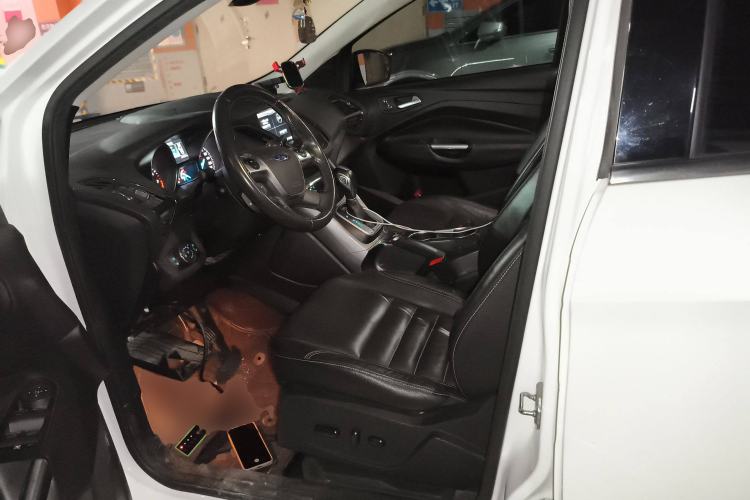 Used Ford Kuga 2015 2.0L GTDi Four-Wheel Drive Elite Model
