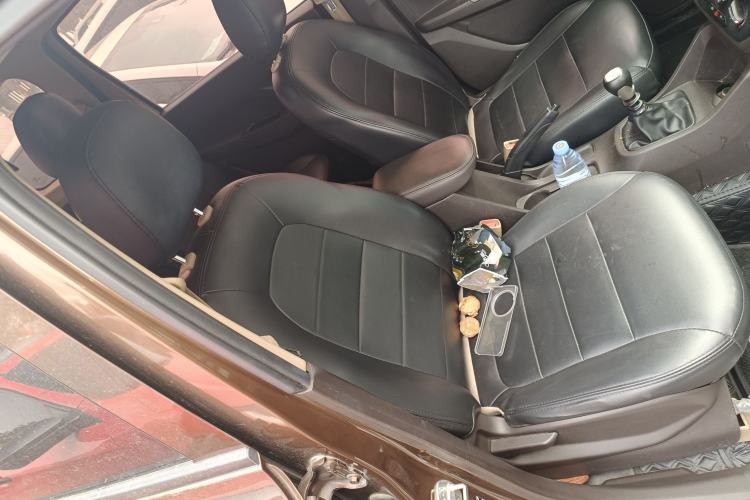 Used Wuling Hongguang 2019 1.5L S Standard Version China VI LAR
