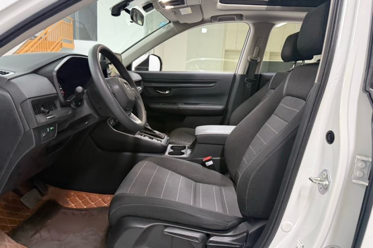 Used Honda CR-V 2023 240TURBO Two-Wheel Drive Active Version 5 Seats Left Front Seat