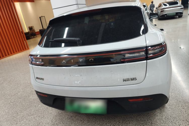 Used Hima AITO M5 2022 Extended-Range Four-Wheel Drive Ultimate Edition Rear