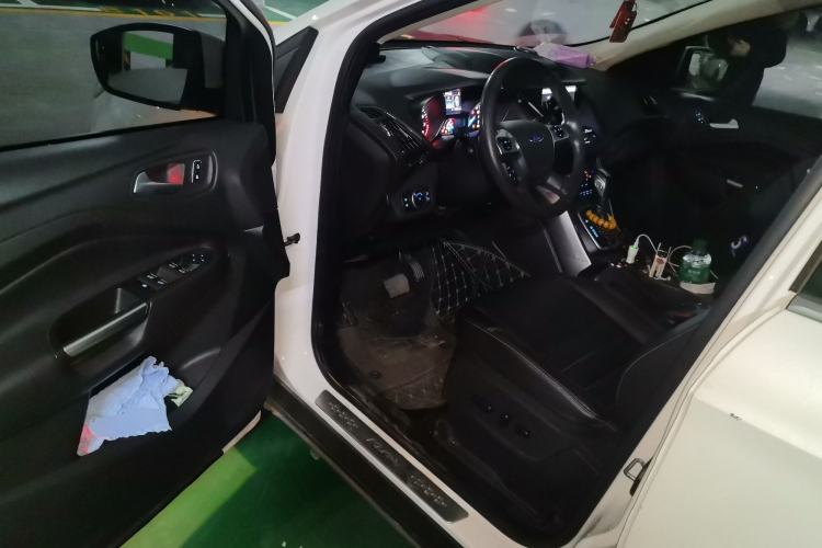 Used Ford Kuga 2015 2.0L GTDi Four-Wheel Drive Prestige Model