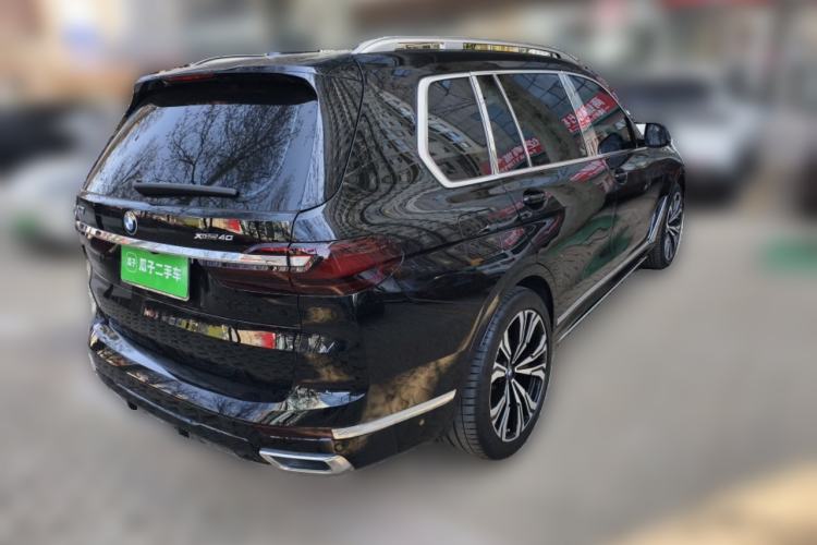 Used BMW X7 2019 xDrive40i Luxury Package with Leading Features