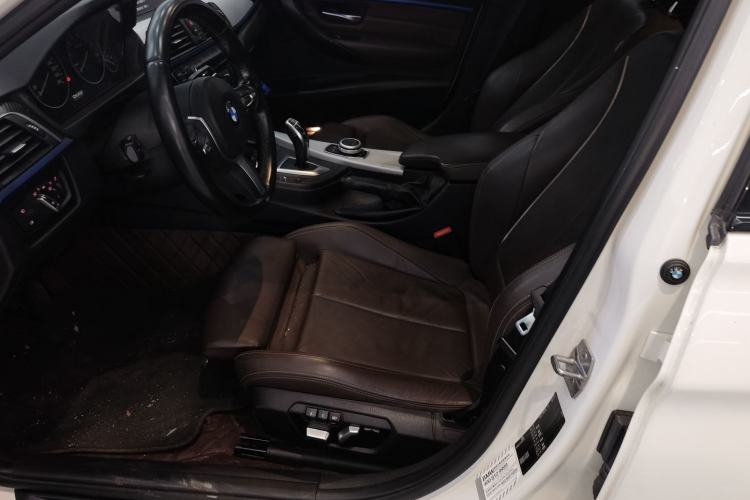 Used BMW 3 Series 2019 320i M Sport Package
