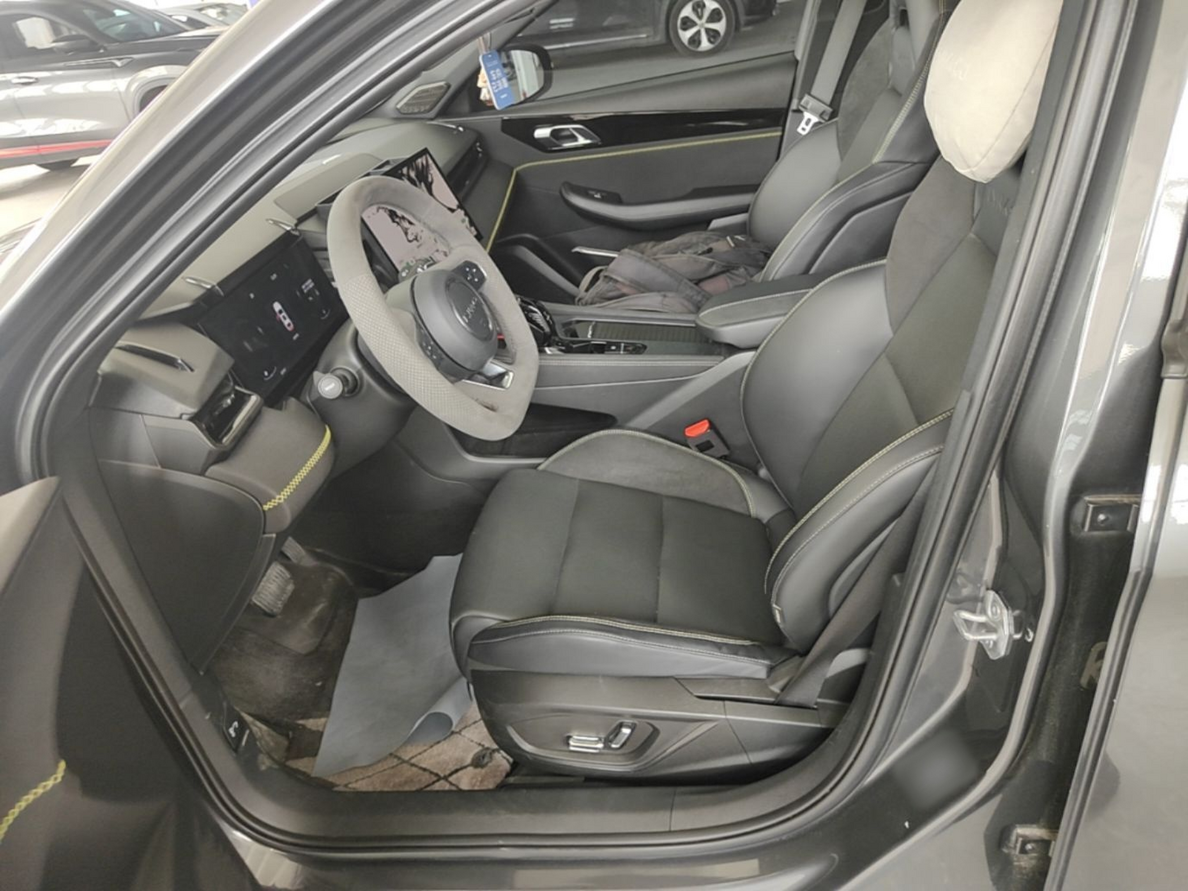 Interior delantero