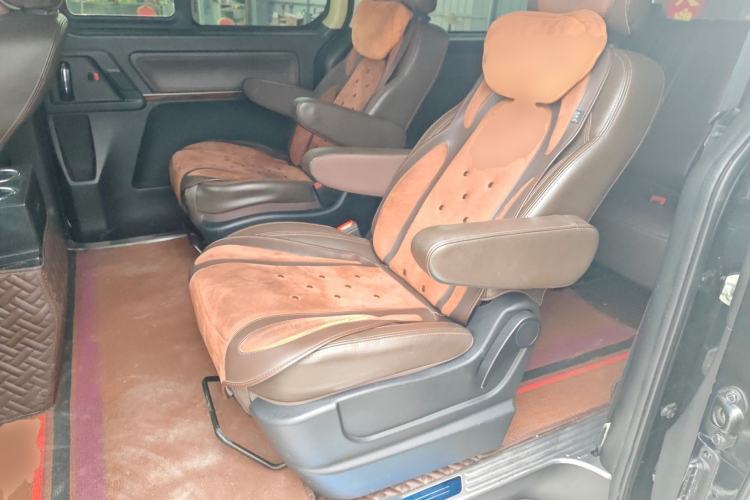 Used FORTHING Lingzhi PLUS 2021 2.0L Manual Luxury 7-Seater Left Rear Seat