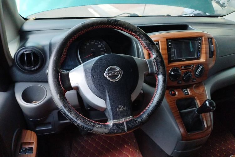 Used Nissan NV200 2011 1.6L 232 Seats Zunya Trim