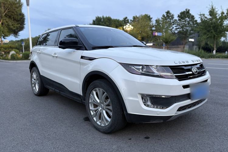 Used Land X7 2015 2.0T Panoramic Prestige Edition

