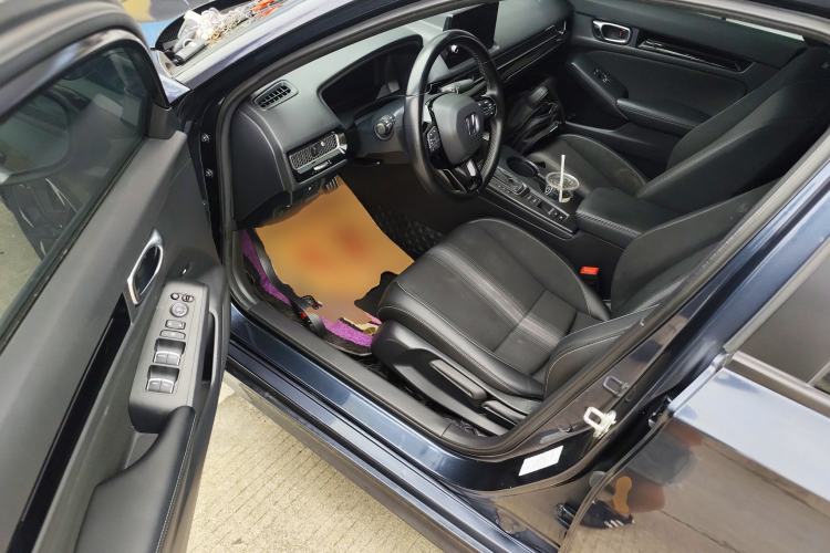 Used Honda Civic 2022 240TURBO CVT Dynamic Edition
