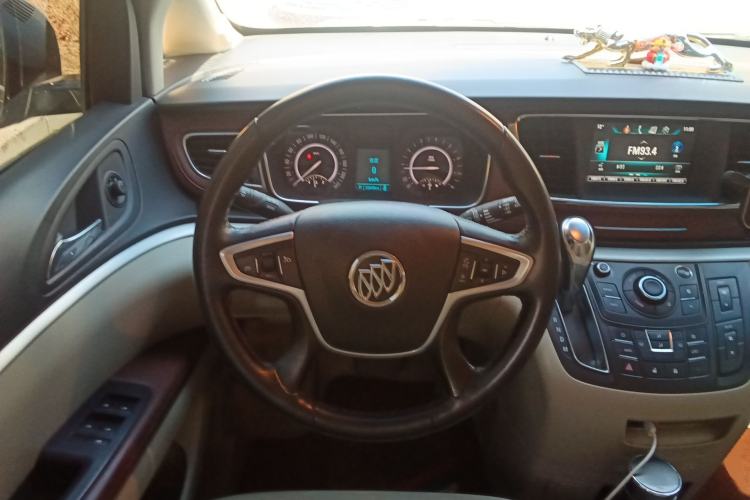Used Buick GL8 2017 25S Luxury Version China V Standard