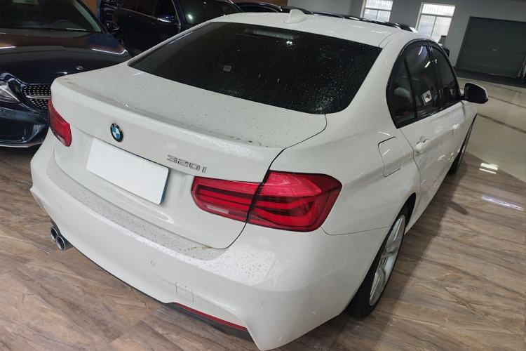 Used BMW 3 Series 2018 320i M Sport Package Rear Right 45 Deg