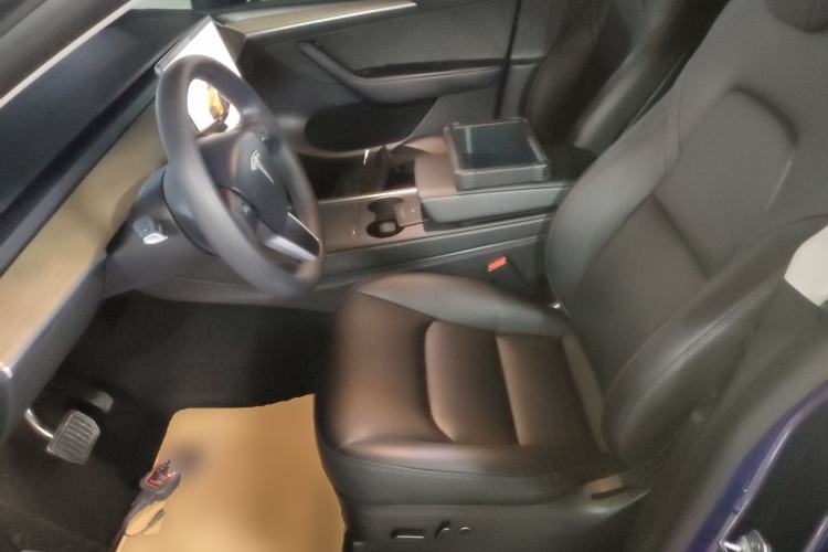 Used Tesla Model Y 2022 Rear-Wheel-Drive Version
