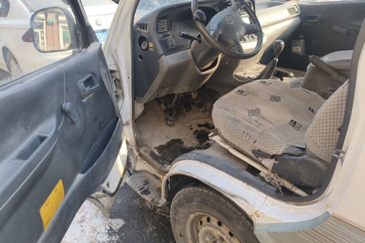 Used Jinbei Hiace 2011 2.0L Fifth-Generation Kuaiyun Classic V19
