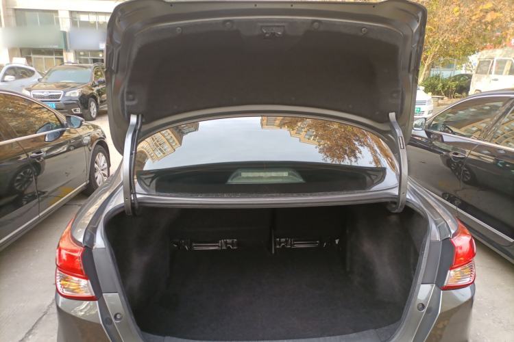 Used Nissan Lannia 2016 1.6L CVT Smart Cool Edition
