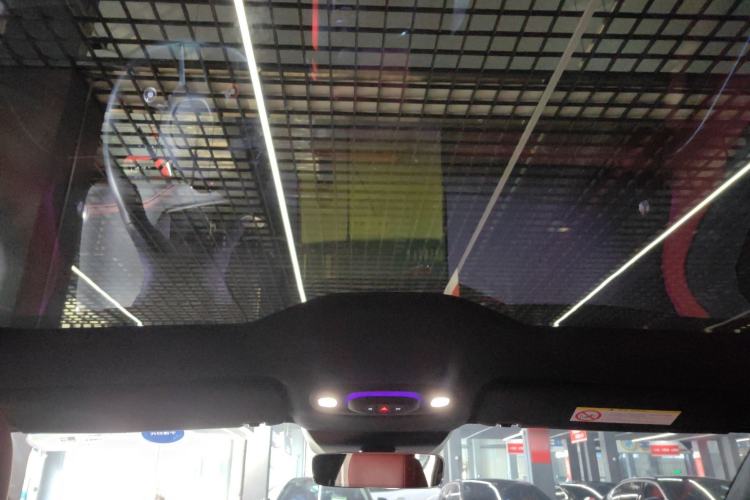 Used Xiaomi Auto SU7 2024 Four-Wheel Drive Ultra-Long Range Advanced Intelligent Driving Max Edition