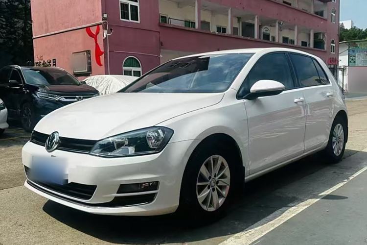Used Volkswagen Golf 2016 1.6L Automatic Fashion Model