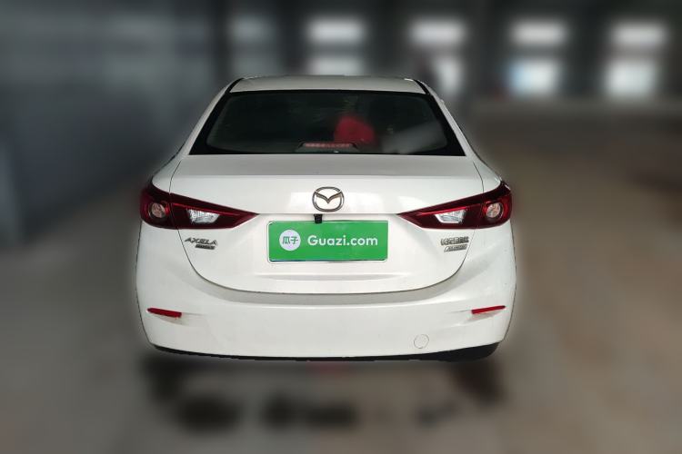 Used Mazda 3 Axela 2016 Sedan 1.5L Manual Comfort Model
