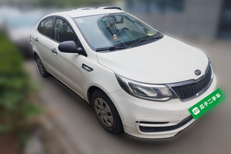 Used Kia K2 2015 Sedan 1.4L Manual Transmission GL Front Right 45 Deg