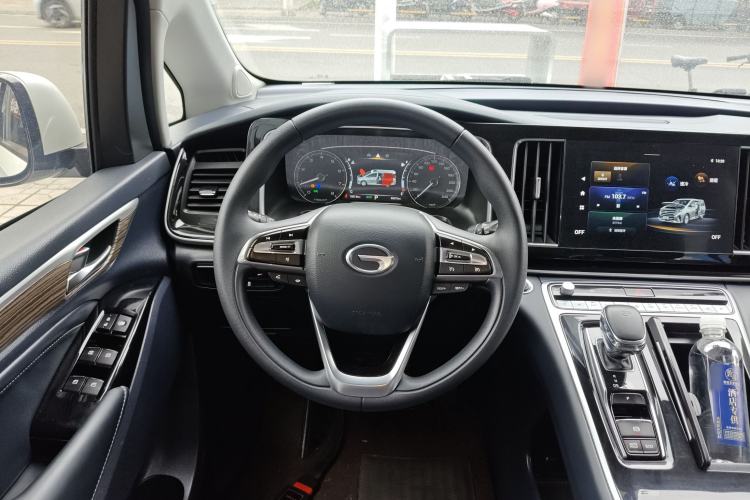 Used GAC Trumpchi M8 2023 Lingxiu Series 390T Deluxe Edition Steering Wheel