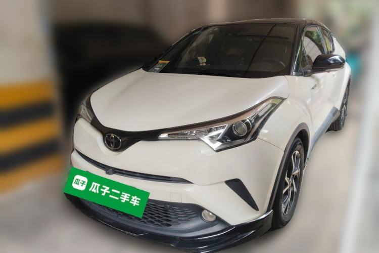 Used Toyota C-HR 2018 2.0L Leading Edition China V-standard