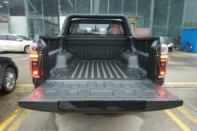 Used Great Wall Poer 2026 Model 2.4T Off-Road Pickup Automatic Diesel Four-Wheel-Drive High-End Version
