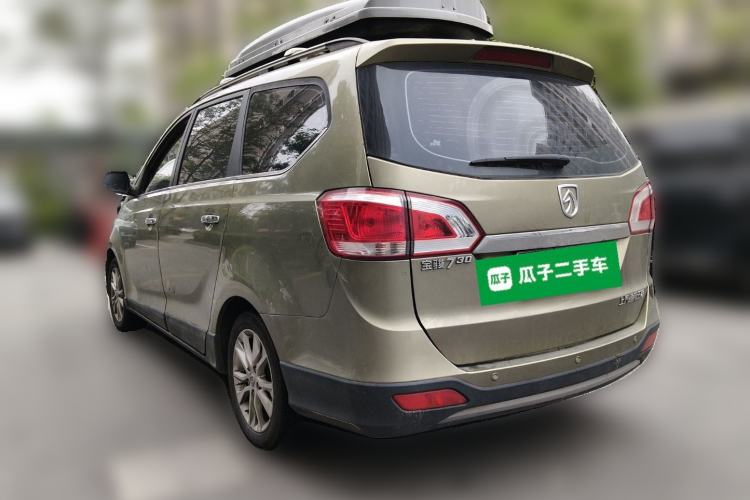 Used Baojun 730 2014 1.5L manual luxury trim 7 seats