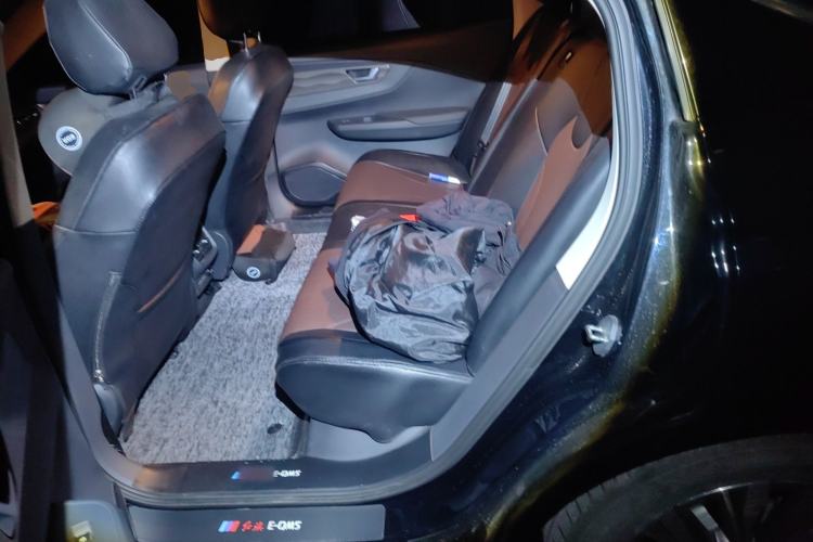 Used Hongqi E-QM5 2024 450km Range Commuter Version
