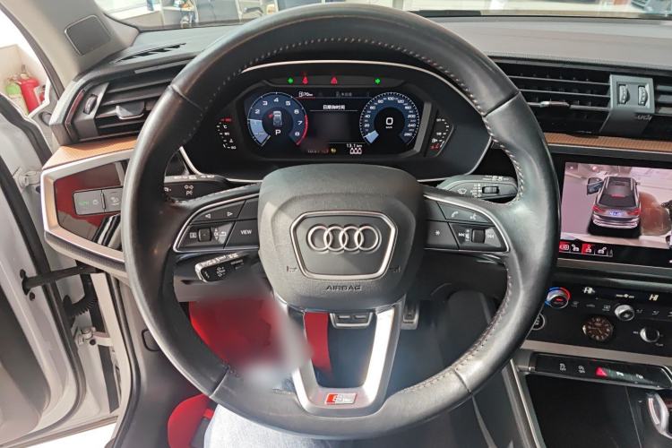 Used Audi Q3 2021 35 TFSI Fashionable and Elegant Model

