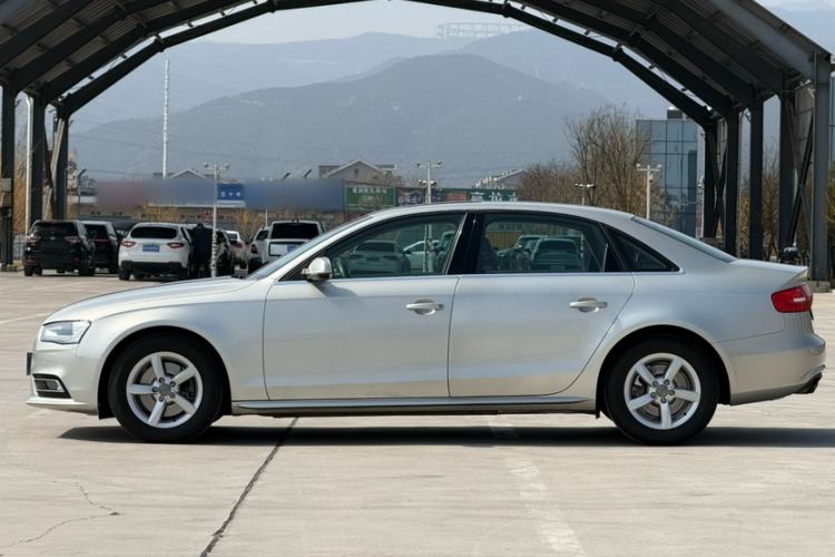 Used Audi A4L 2016 30 TFSI Collector's Edition Automatic Comfort Model