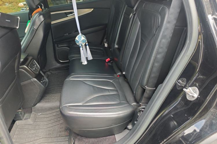 Used Lincoln MKX 2015 2.0T Two-Wheel Drive Deluxe Edition