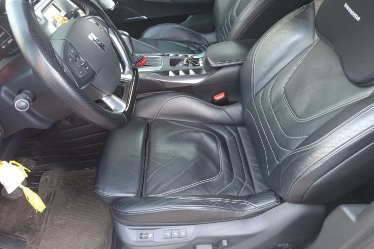 Used DS 5 2012 1.6T Elegant Edition
